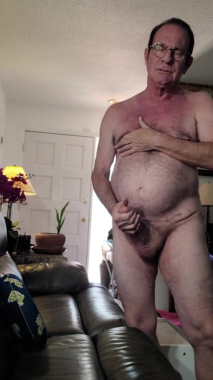 DaddyLNargo: Stiefpapi liebt dich