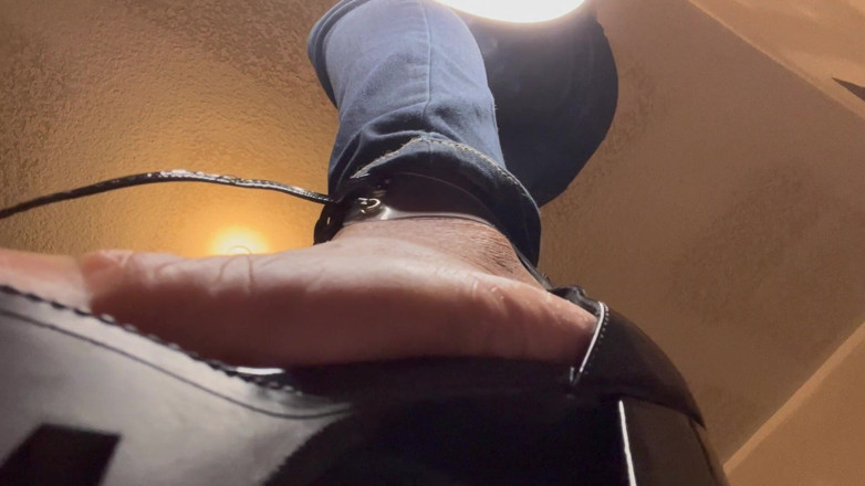Mya Mula Goddess: Basement Footslave Cuck 2