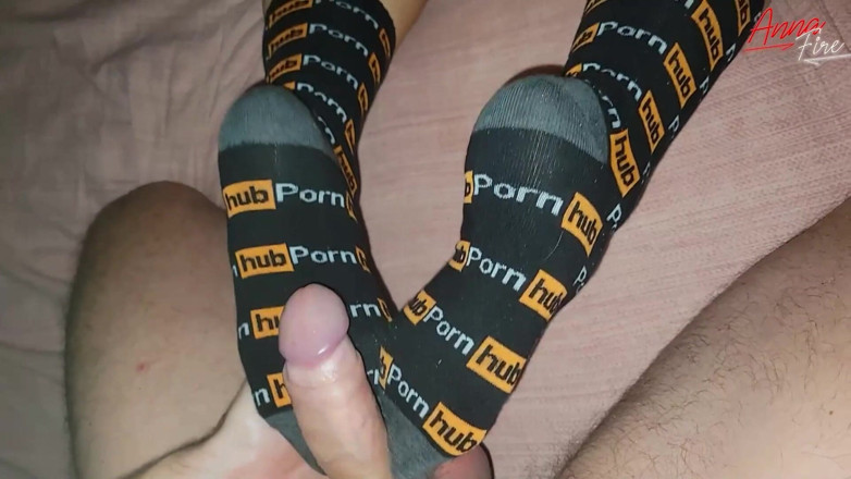 Anna Fire: Fodendo meu enteado em meias de marca