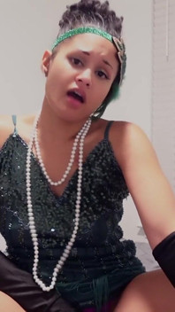 Calisa Bliss' Roaring '20s Jerk off Instruction 4K POV Seduction Awaits!