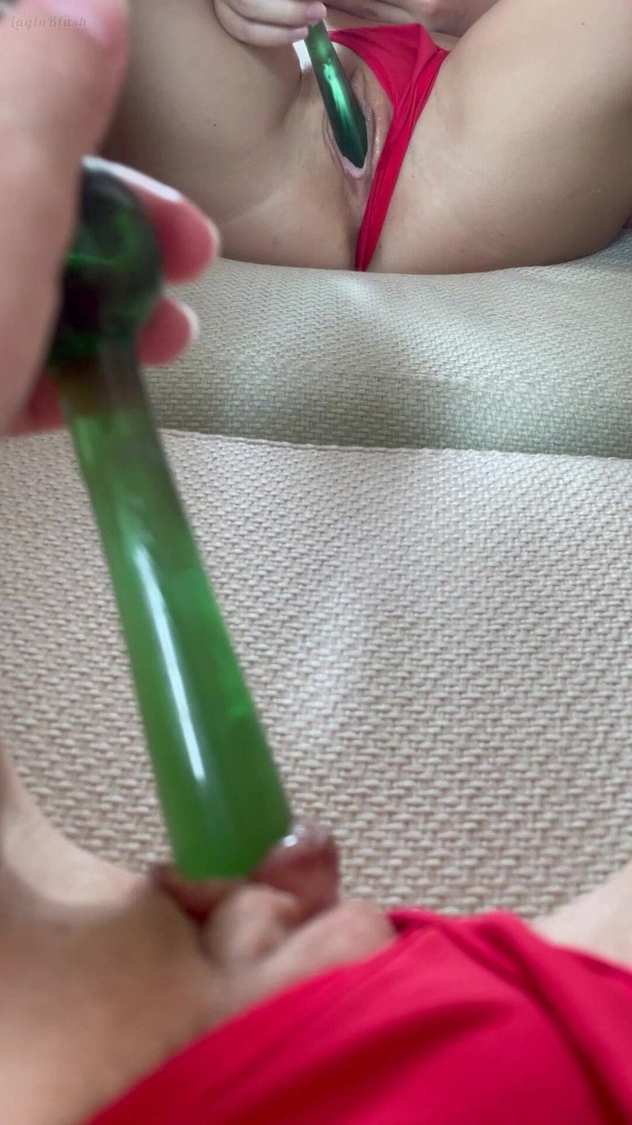 LaylaX: She Start to Play Near Mirror and Dont Stop Until...