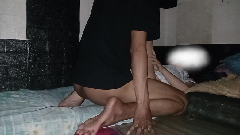 Famly sex: Užívám si krásnou asijskou ženu s částí 1