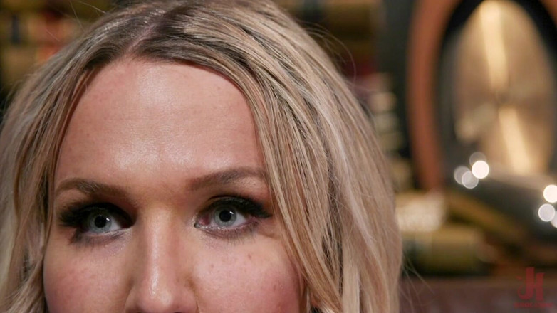 TS Seduction by Kink: Čas hrát: Kayleigh Coxx přivede Mike Panic k životu pro perverzní...