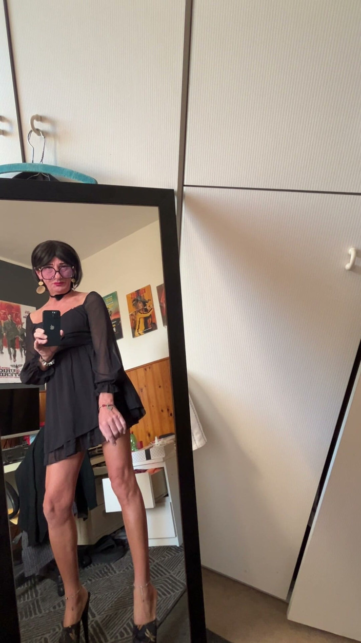 Andreina Naty: Sexy Attitudetests