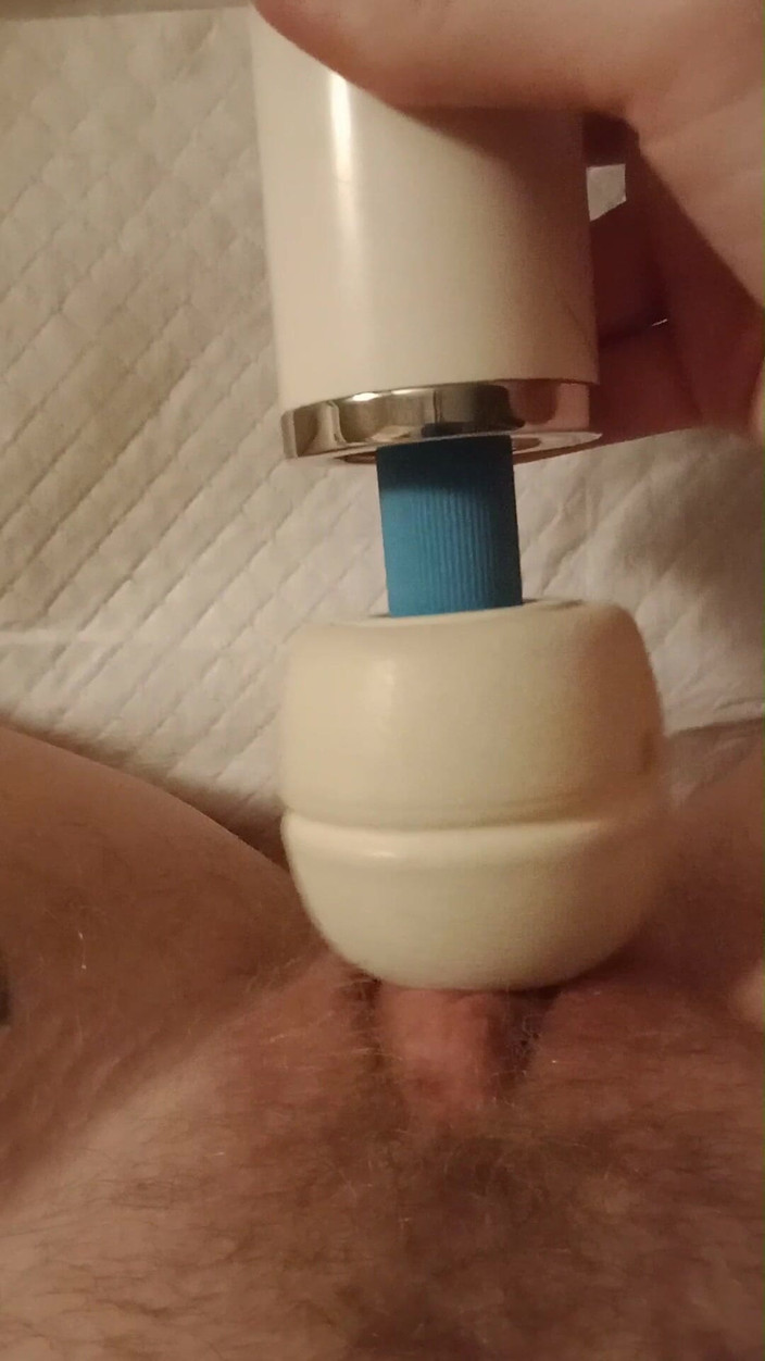 BadWolf Badass: Video kompilasi ftm hitachi x5 lagi asik masturbasi