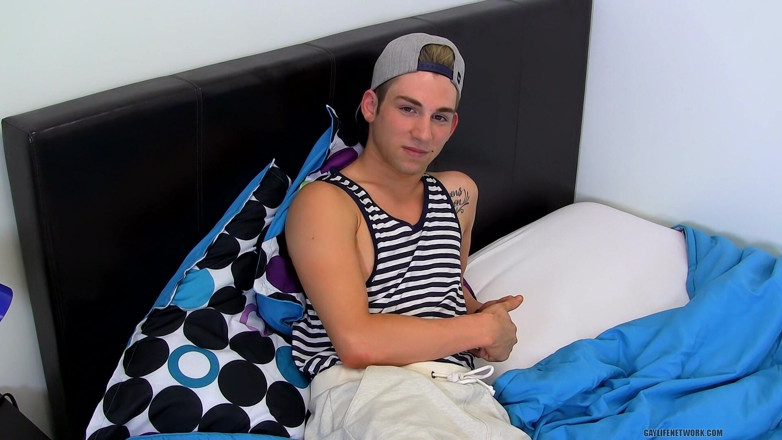Lollipop Twinks: Interviewen van sexy Liam