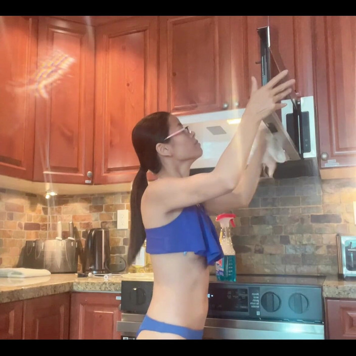 sweethanajapanese: Saubere küche sexy