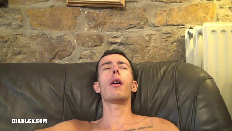 DiableX: Bajo El Pijama, El Placer