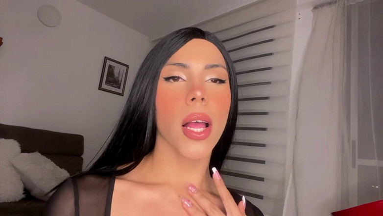 Marine Laveau: Sexy mariňák připravený si s tebou hrát