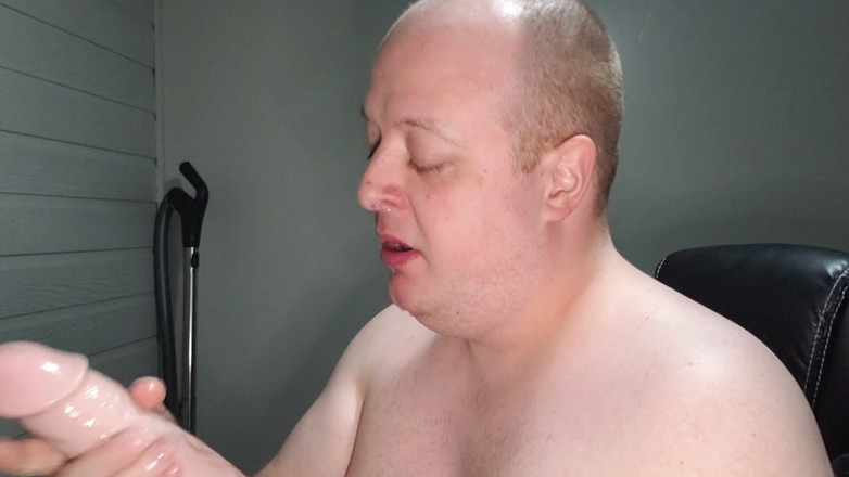 Charlieboy69: ディープスロートフェイスファック 巨大なキングペニスディルド