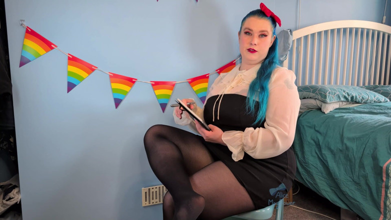 Alice_Mayflower_Scottish: Arbetsplats pervers skickas till hr - Solo Girl