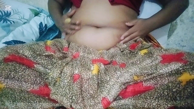 Crush boy: Memek istri seksi dientot habis-habisan sampai mengerang keenakan