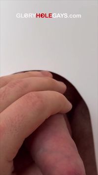 Young Married Daddy Offers His Thick Cock for Milking