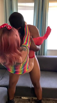 Huge BBC Takes Ria Bentley to Poundtown with Creampie