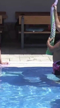 Šukám s xxl dildo bang teen kundičkou!