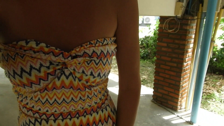 MissAnja_FH: Desperation Peeing Outdoor