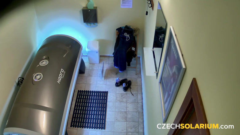 Czech Solarium: Czech Solarium 119: สาวผมบลอนด์แก้ผ้าอีกครั้งในโซลาเรียม
