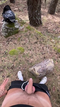 Harry_jen | Na świeżym powietrzu gej masturbuje się i orgazm