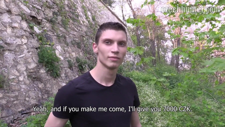 Czech Hunter: Czech Hunter - євро чувак глибоко заглотує товстий член вперше