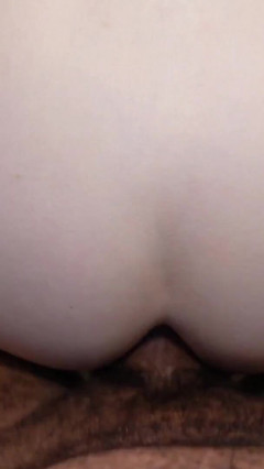 Redheaded Trans Beauty Lianna Lawson Loves Taking a Huge Dick thumbnail