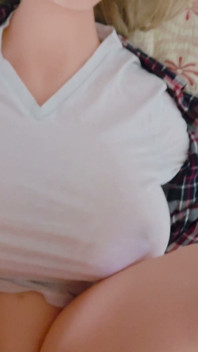 Romantic Sex with the Hottest Realistic Sex Doll