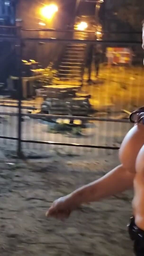 Flashing (Brynn) Flashing (Brynn)