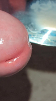 Kompilasi aku ngocok kontolku sampai crot berkali-berkali - closeup dan 2160p dari kontol putihku yang belum dipotong