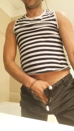 Boy top Amador: Vyšel jsem ven a vrátil jsem se velmi nadržený. Všechno...