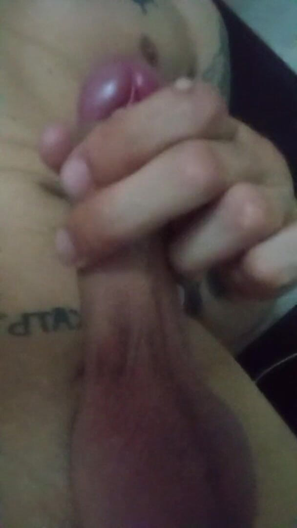 My big dick close up for you: Kontol besarku sendirian di rumah