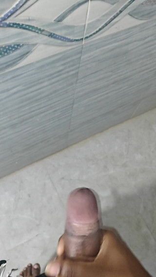 Miramarmanoj1: Oğlan elleriyle mastürbasyon yapıyor