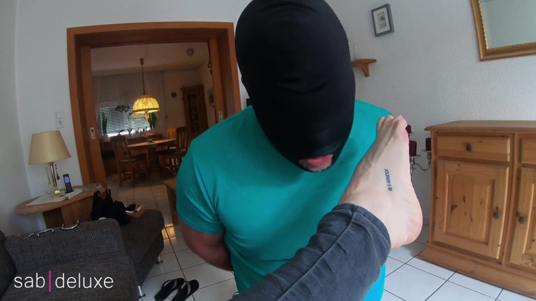 Sabdeluxe: Footjob with cuffs and heels