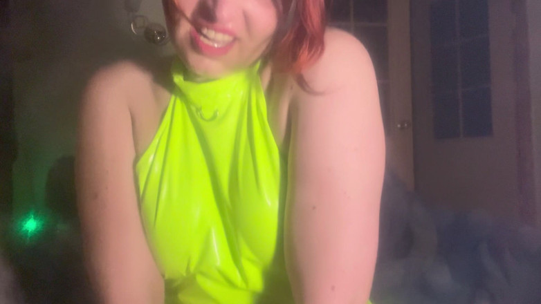 Elena917: Dominacja plastikowej torby w lateksie minidress POV
