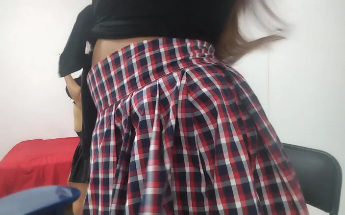 Goky: Students Skip Classes and Record Them Dancing Sexily
