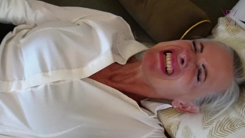 Dirty Tina: The Perverted mallorca Real Estate Agent