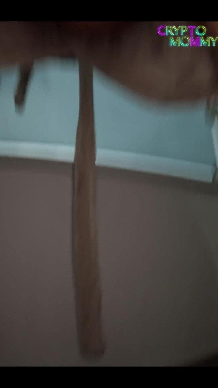 Crypto Mommy: Tráví každý den s kybernetickou děvkou!