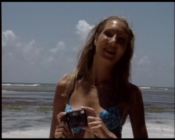 Deutsche Frauen: 해변에서 서로 핥는 독일의 레즈