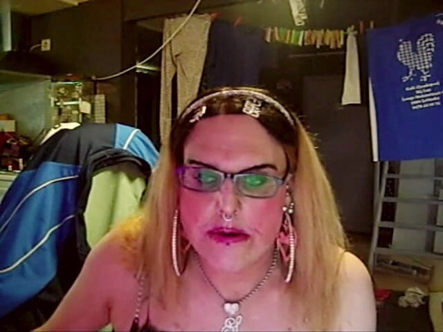 Stefanie Laveire: TS Stefanie