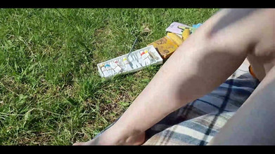 Waldemaria: Joven artista femenina cachonda quiere chupar una polla