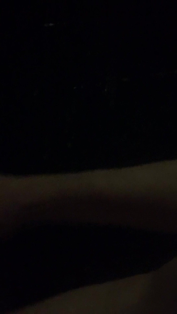 J3rm41n3: Гола прогулянка по сусідству