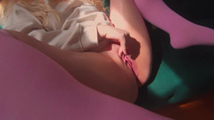 Adalina Smith: सुबह की सुंदर धूप में मेरे गीले छेद दिखाना