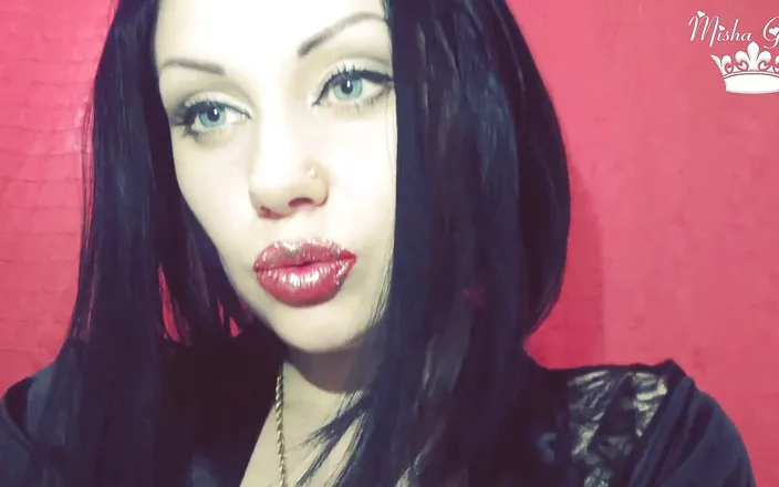 Goddess Misha Goldy: Red lips with golden glitter