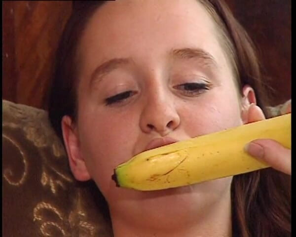 YOUR FIRST PORN: Jerks off with Banana