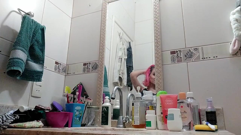 Ms Candy Bunny: 캠걸 바디스왑