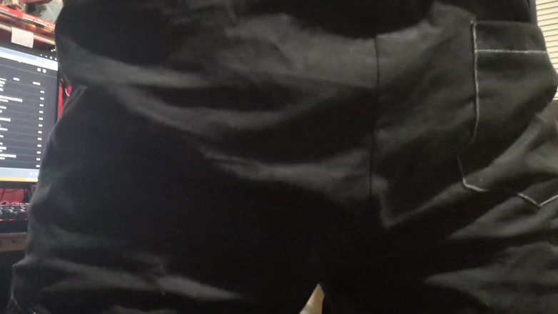 HungBareBackRabbit: Succhia i dildo ho bisogno di cazzo!!!