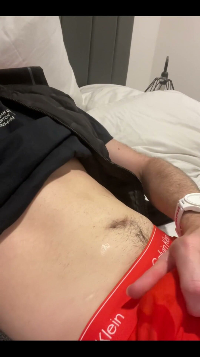 Kyle and Kam: Nice Cumshot