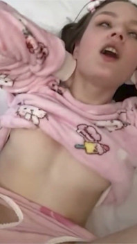 18yo Stepsister Gets Creampied Raw No Birth Control