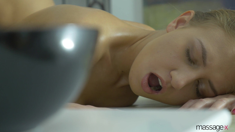 Massage X: Masaż elektryzujący seksualnie