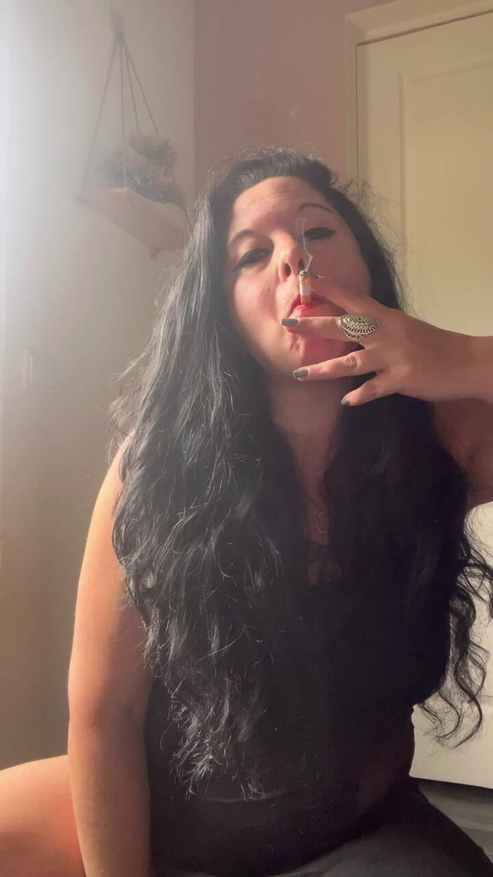 Maitresse Clara: You're so Small in the Face of My Supremacy