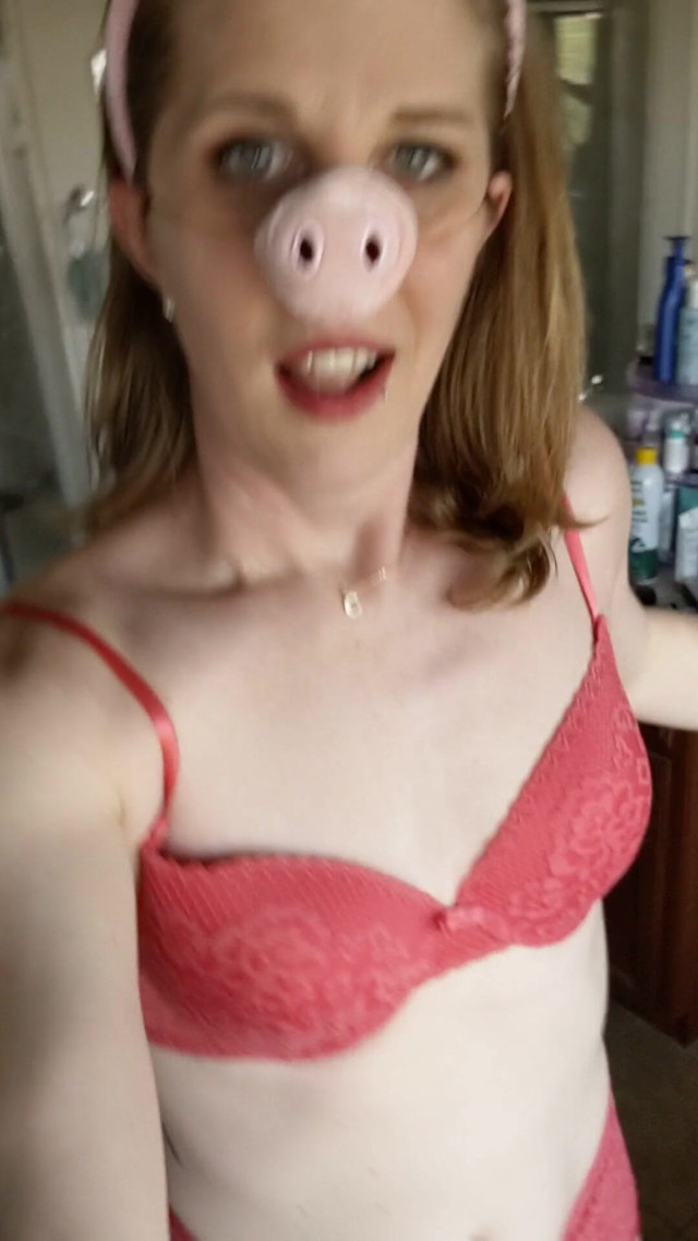 Some Piggy Stuff (Cassie Cummings)