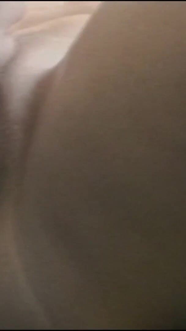 Tempting babe gives great head (Rocco Siffredi porn)